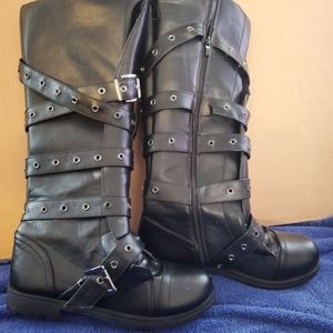 Knee high vegan combat boots with buckle